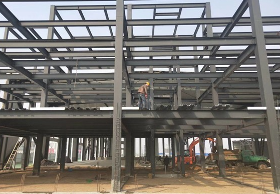 鋼結(jié)構(gòu)工程施工方淺析如何把握質(zhì)量控制點(diǎn)